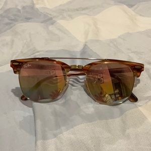 NEW RAYBAN SUNGLASSES